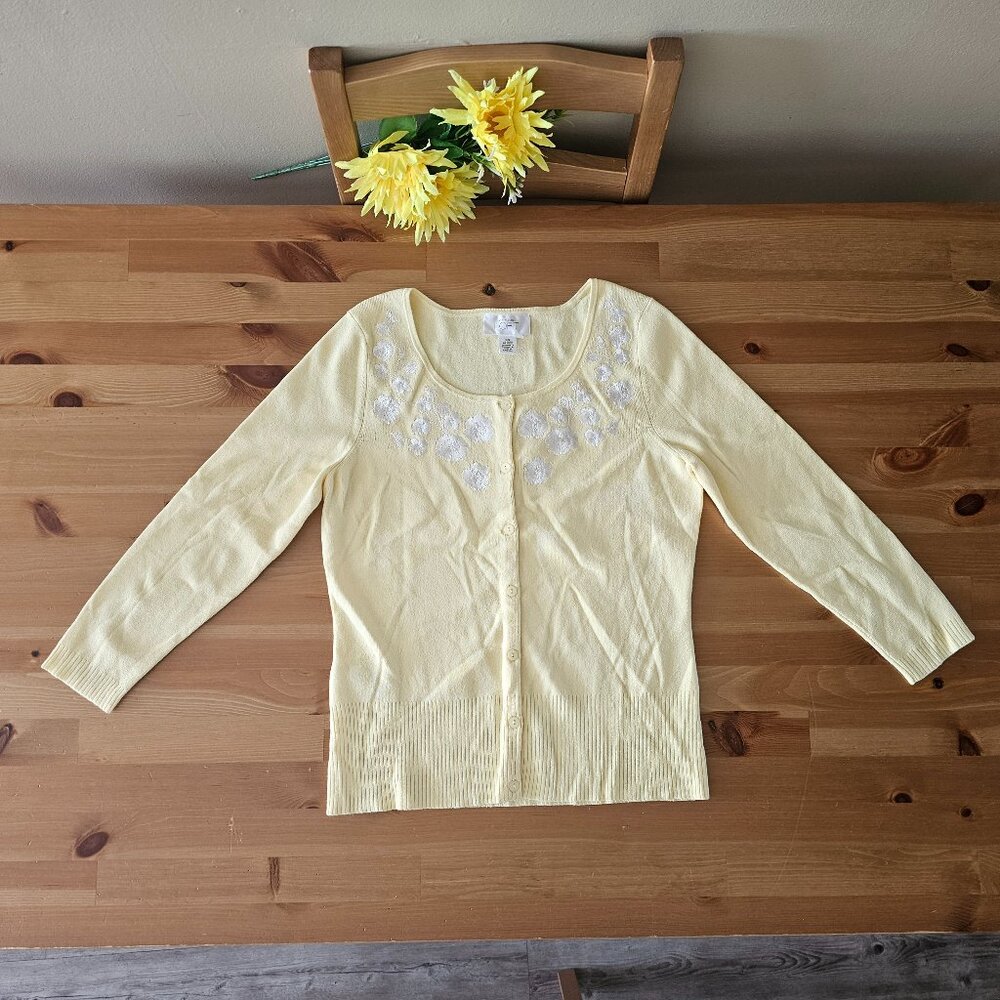 LOFT - Women's Round Neck 3/4 Sleeve Button Down Cardigan Sweaters Size XS